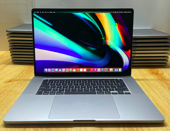 MacBook Pro 2019 16 inch i9 / Ram 32GB / SSD 1TB